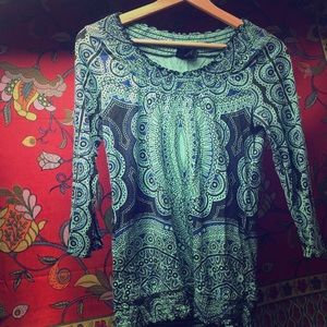 🌷Unique Mossimo Elbow Sleeve Shirt🌷